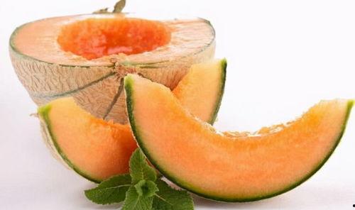 娃娃感冒好后吃哈密瓜