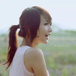 吃瓜少女魏时芬,从网络红人到现象级人物的蜕变之路