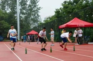 操场学妹吃瓜,揭秘校园里的八卦风云