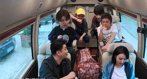 女寝吃瓜,揭秘宿舍里的那些吃瓜趣事